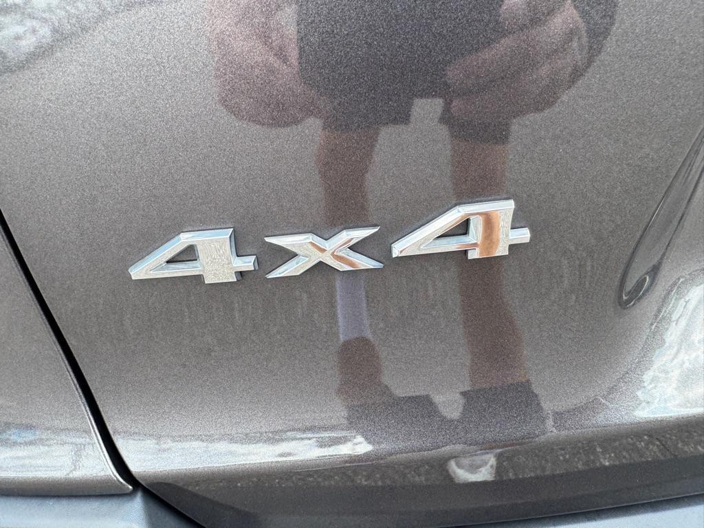 used 2020 Jeep Cherokee car, priced at $17,995