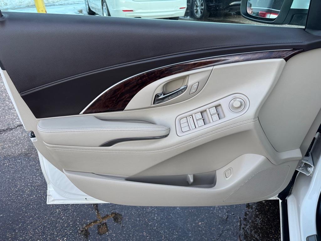 used 2014 Buick LaCrosse car, priced at $10,995