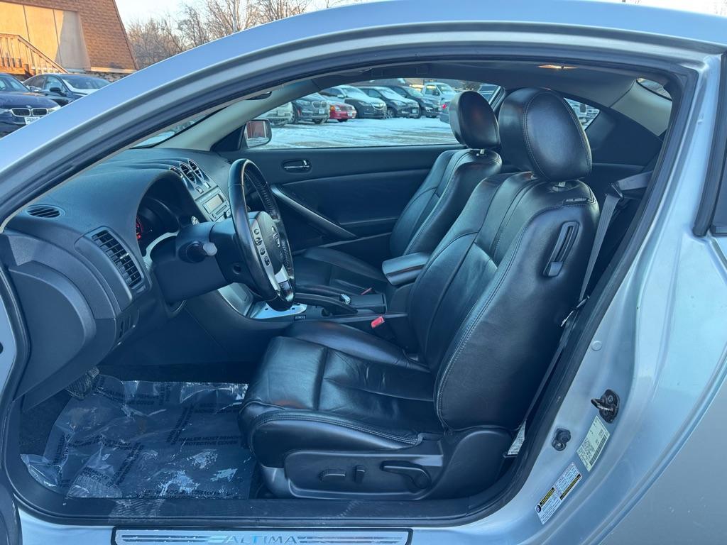 used 2009 Nissan Altima car, priced at $6,995