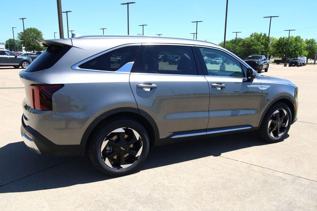 new 2026 Kia Sorento Hybrid car, priced at $44,630