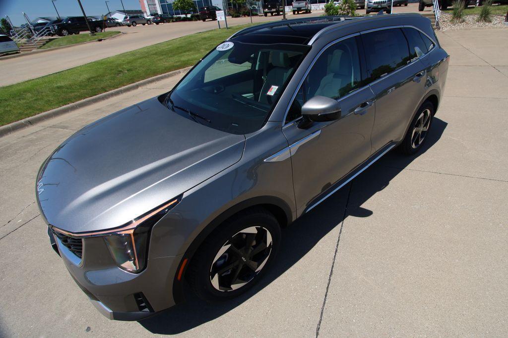 new 2026 Kia Sorento Hybrid car, priced at $44,630