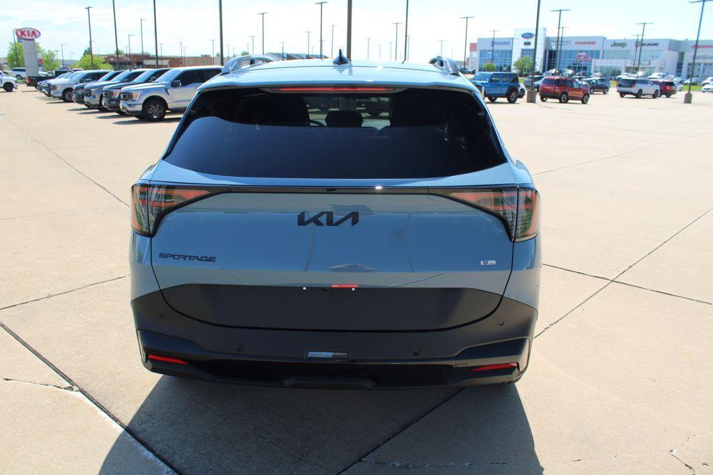 new 2026 Kia Sportage Hybrid car, priced at $38,149