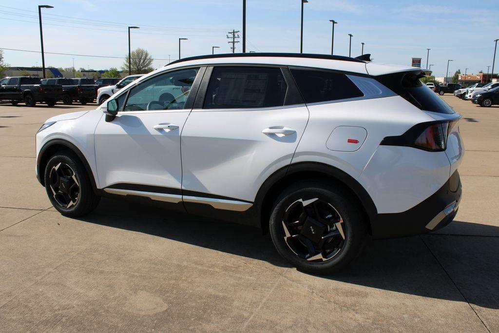 new 2026 Kia Sportage car, priced at $35,580