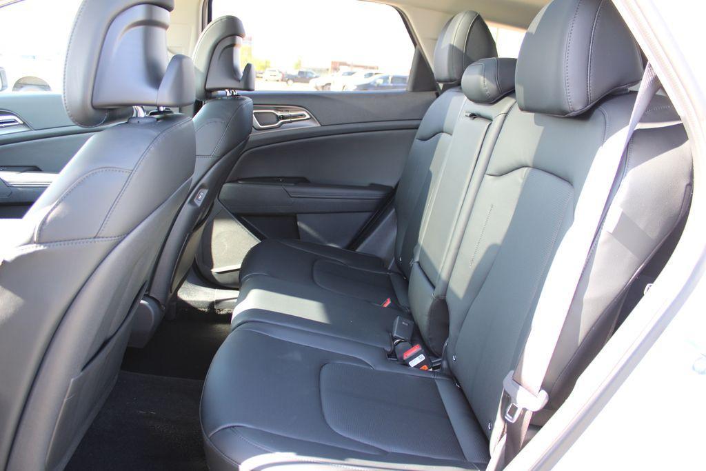 new 2026 Kia Sportage car, priced at $35,580