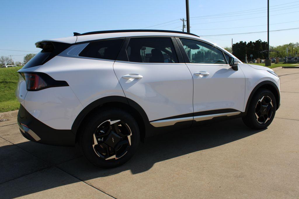 new 2026 Kia Sportage car, priced at $35,580