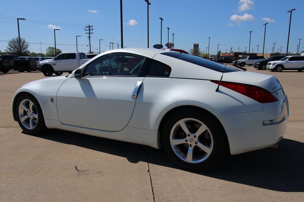 used 2006 Nissan 350Z car, priced at $13,111