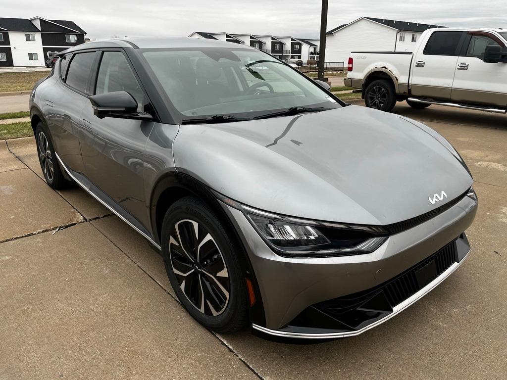 used 2022 Kia EV6 car, priced at $24,885