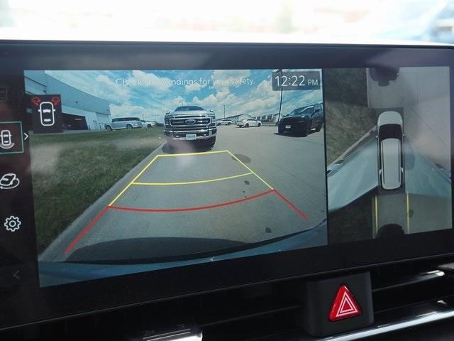 new 2026 Kia Carnival Hybrid car, priced at $50,285