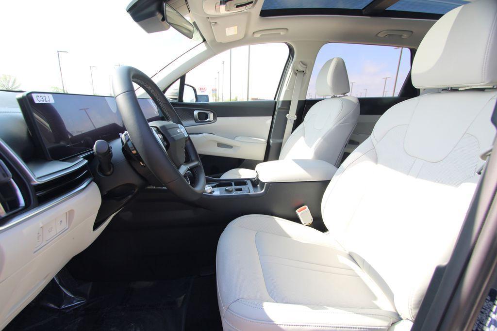 new 2026 Kia Sorento Hybrid car, priced at $44,420
