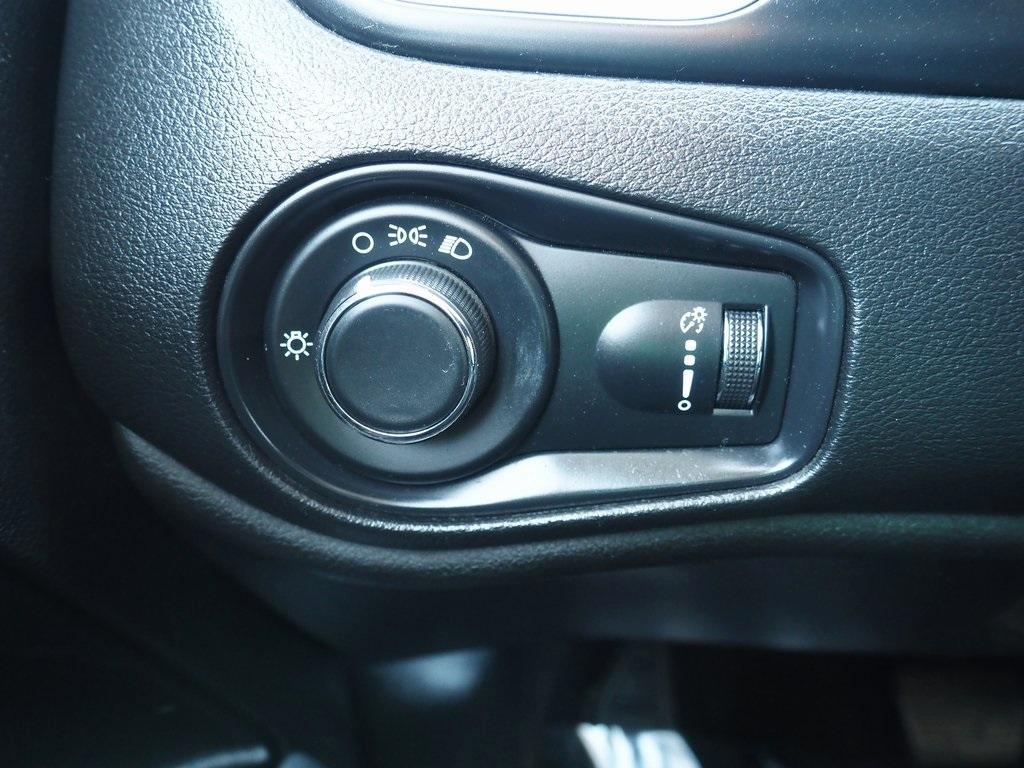 used 2020 Jeep Renegade car, priced at $14,333