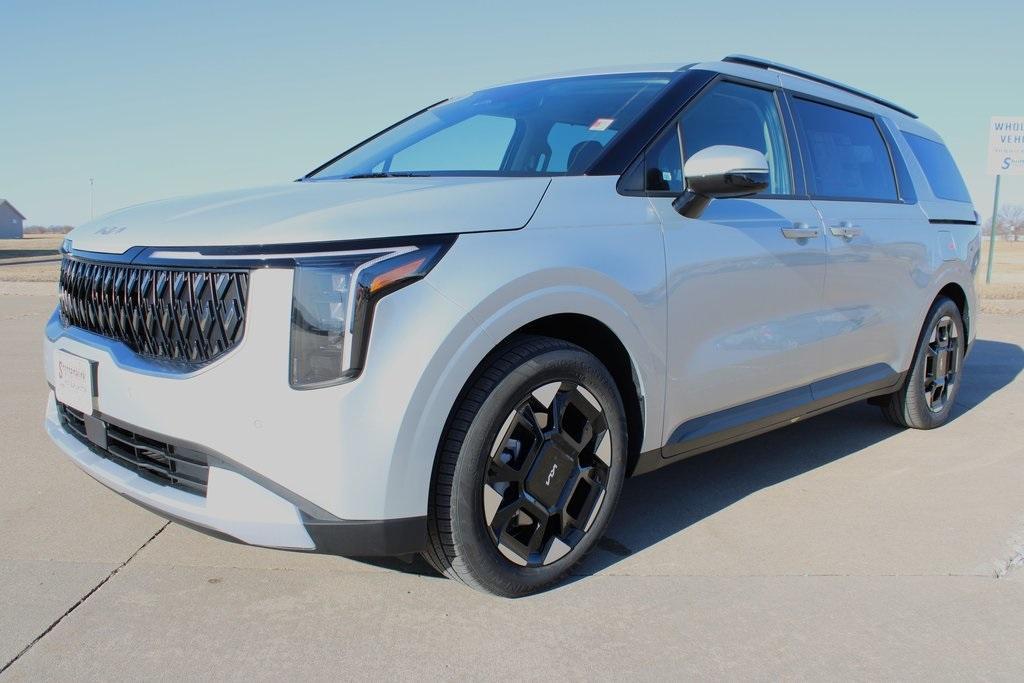 new 2026 Kia Carnival car, priced at $43,495