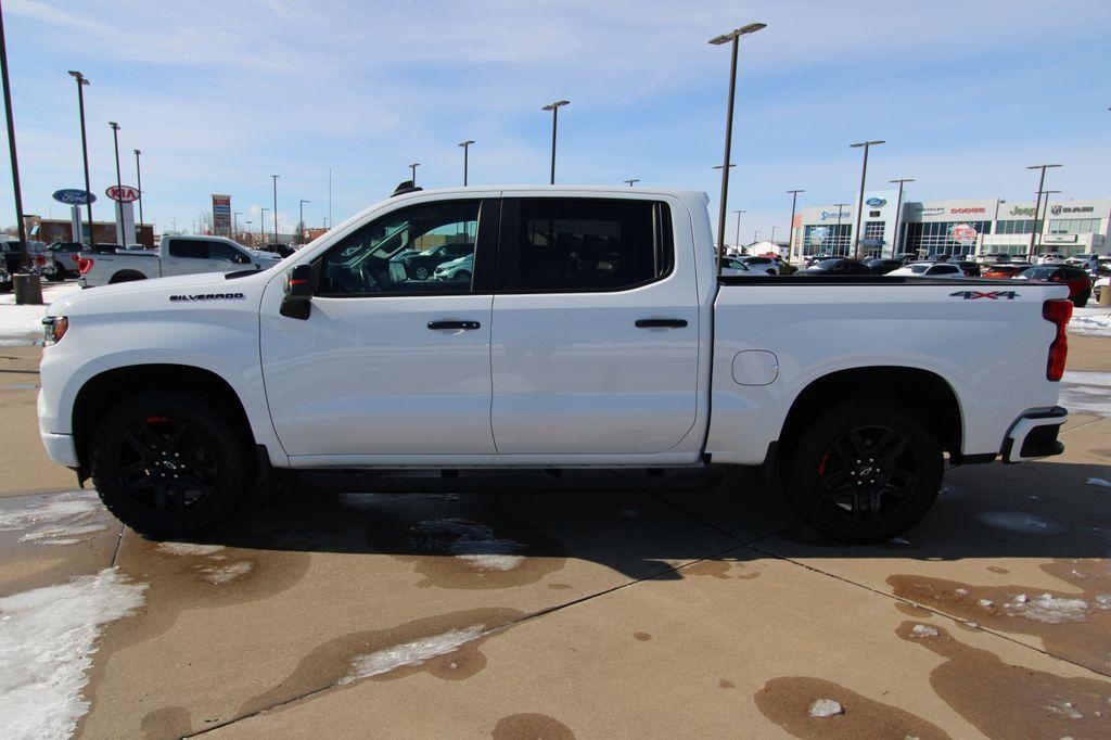 used 2022 Chevrolet Silverado 1500 car, priced at $41,939