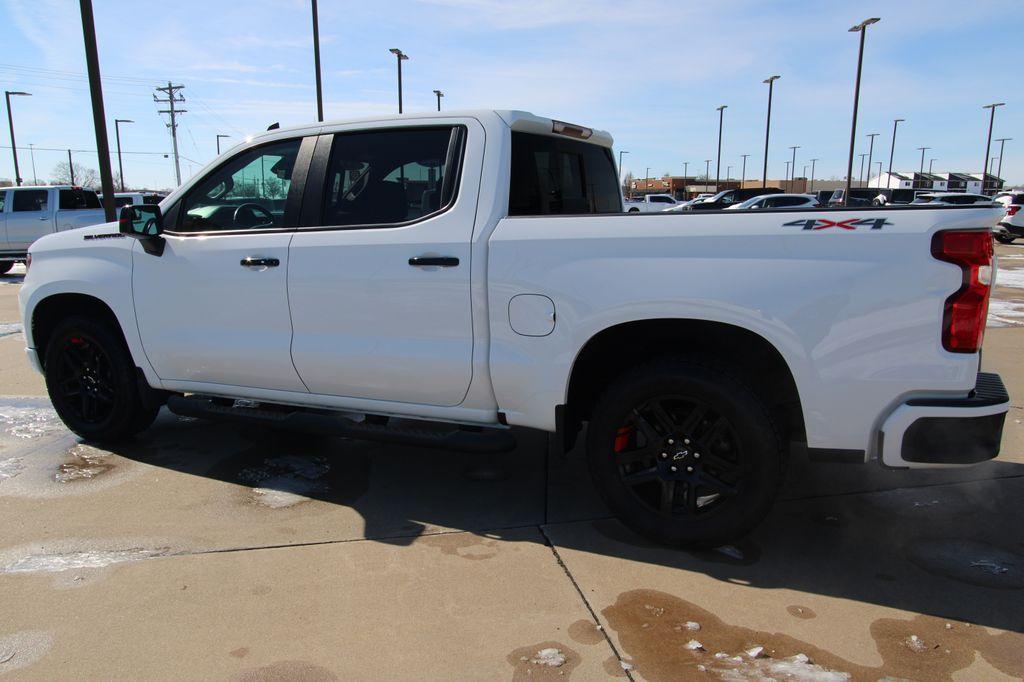 used 2022 Chevrolet Silverado 1500 car, priced at $41,939
