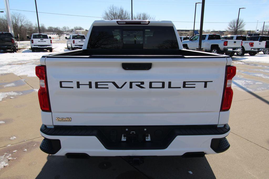 used 2022 Chevrolet Silverado 1500 car, priced at $41,939