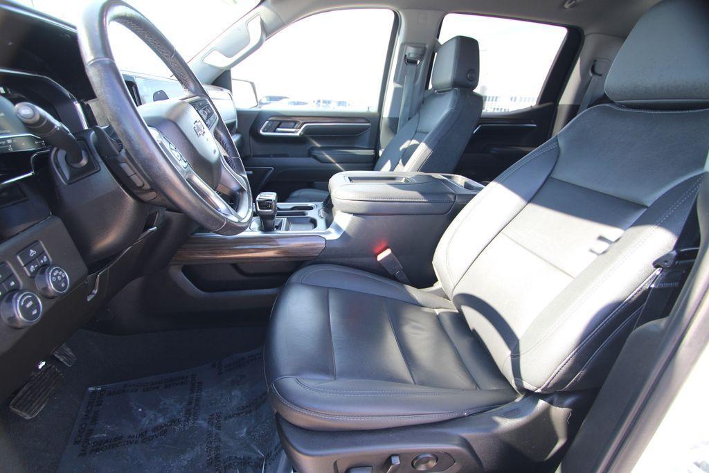 used 2022 Chevrolet Silverado 1500 car, priced at $41,939