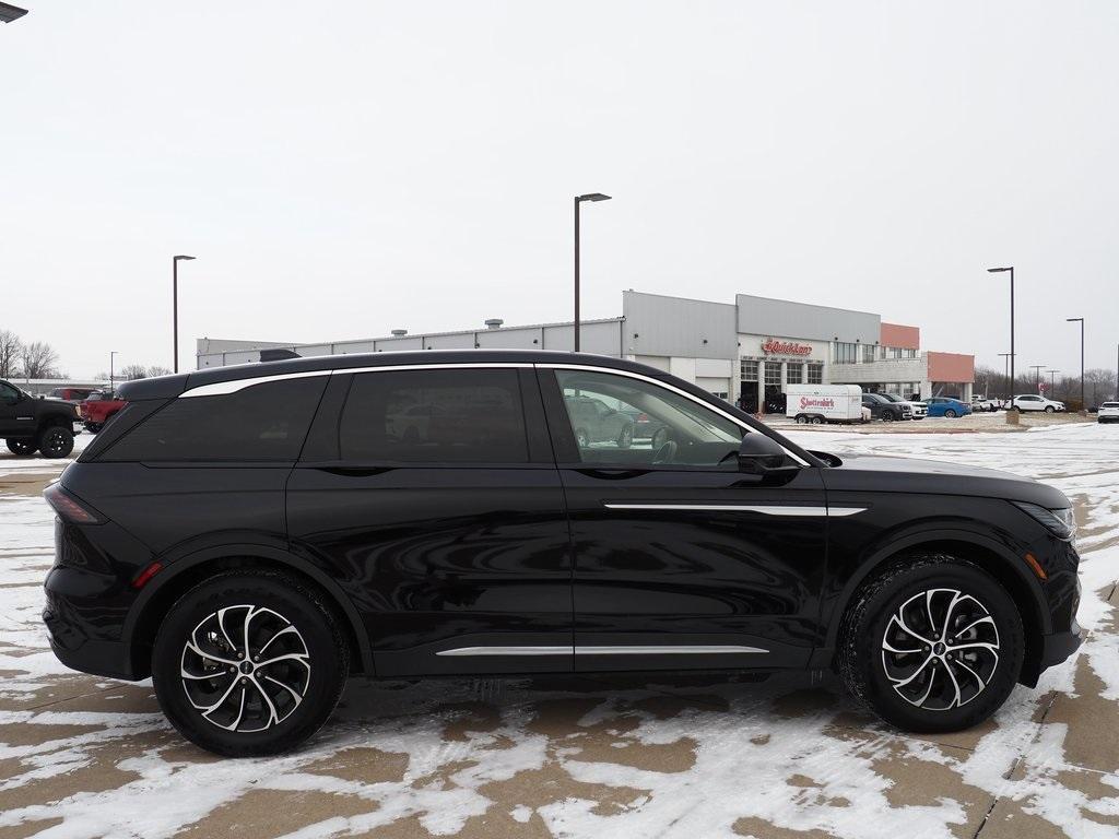 used 2025 Lincoln Nautilus car, priced at $50,850