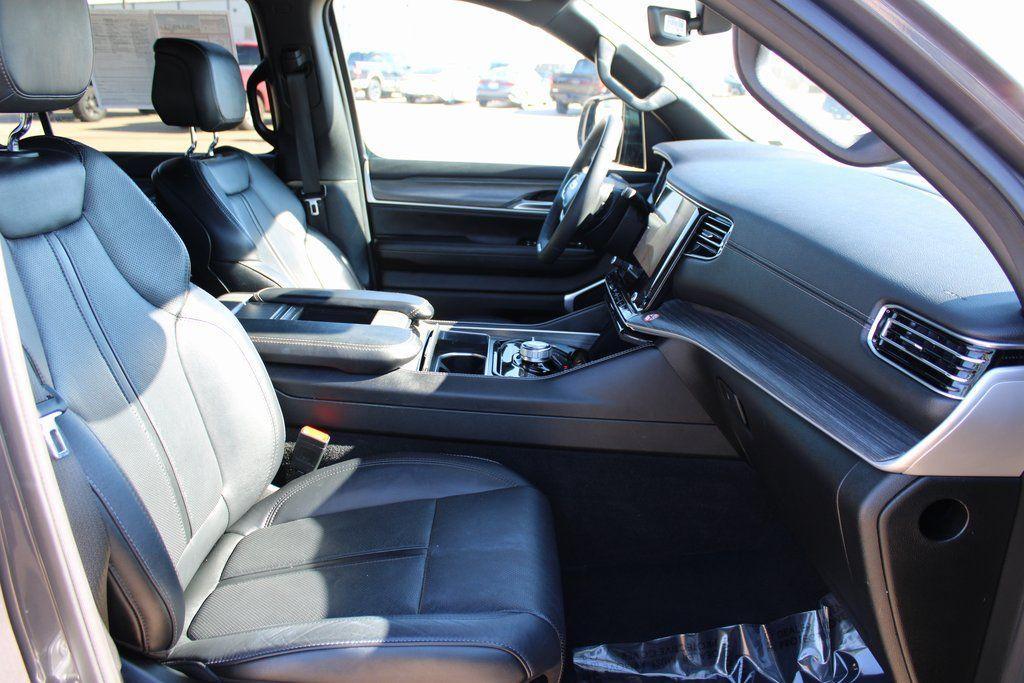 used 2024 Jeep Wagoneer car, priced at $44,885