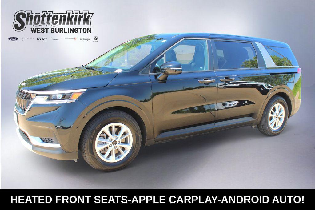 used 2024 Kia Carnival car, priced at $32,333