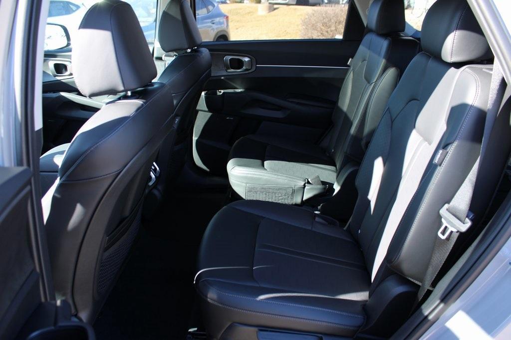 new 2026 Kia Sorento car, priced at $45,045
