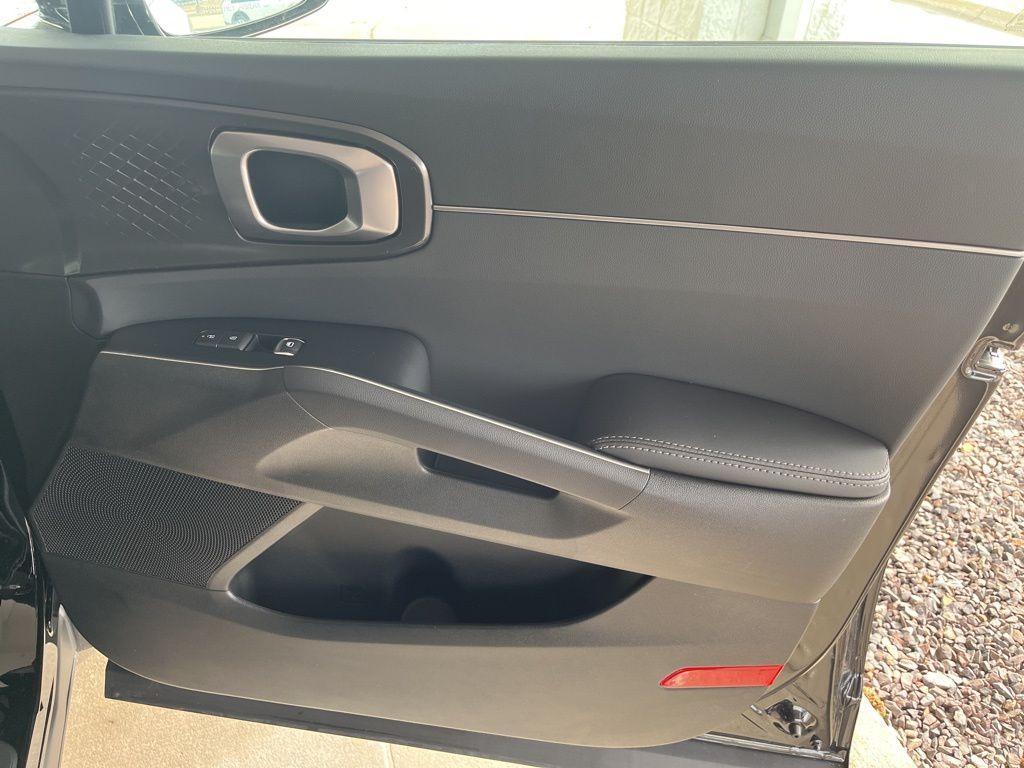 new 2026 Kia Sorento car, priced at $39,050