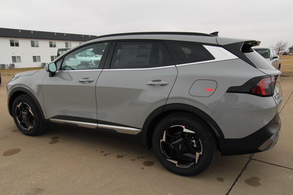 new 2026 Kia Sportage car, priced at $33,800