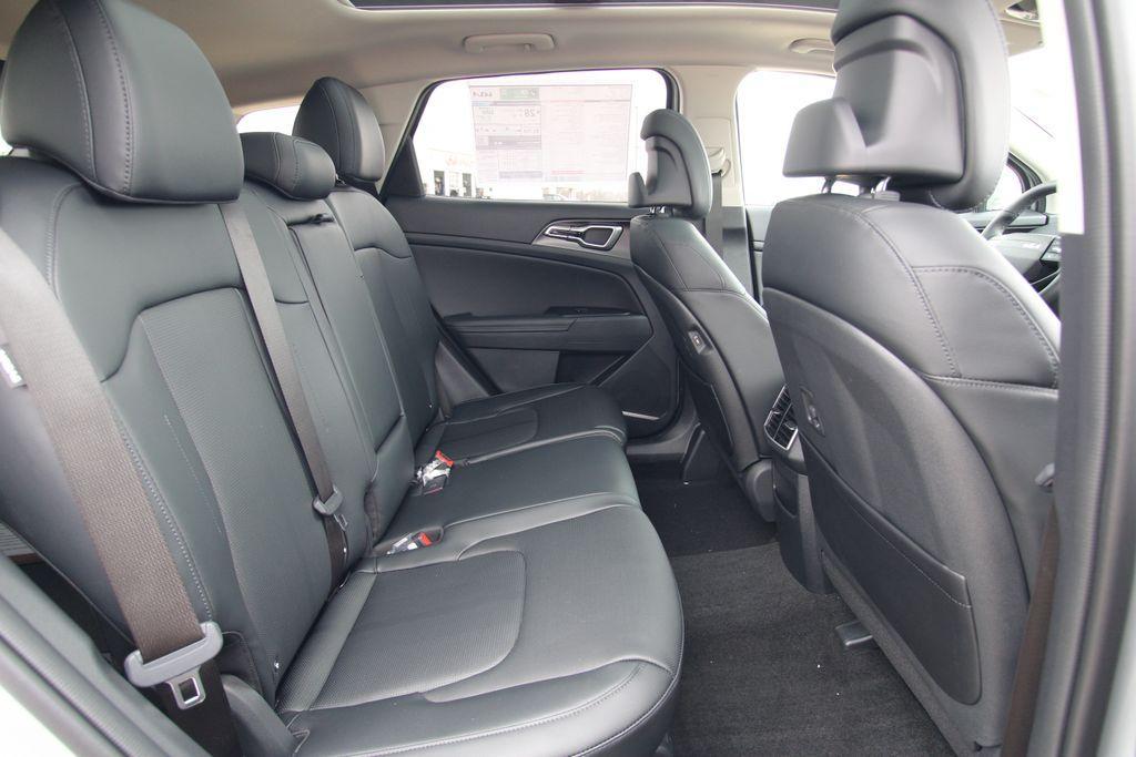 new 2026 Kia Sportage car, priced at $33,800