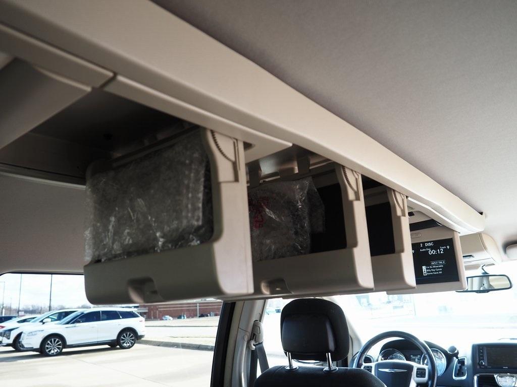 used 2015 Chrysler Town & Country car, priced at $11,850