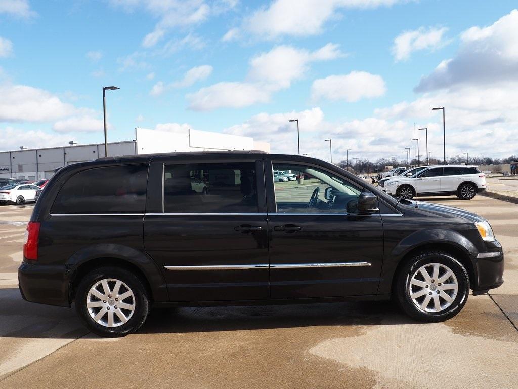 used 2015 Chrysler Town & Country car, priced at $11,850