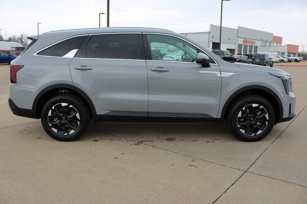 new 2026 Kia Sorento car, priced at $39,545