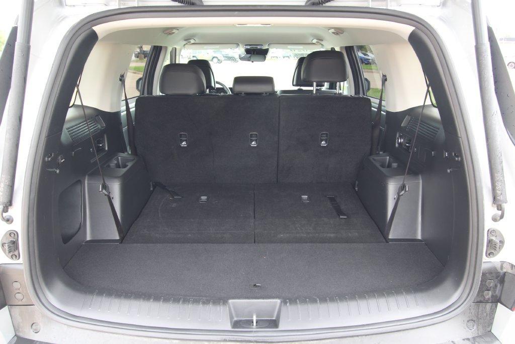 used 2026 Hyundai Santa Fe car, priced at $31,065