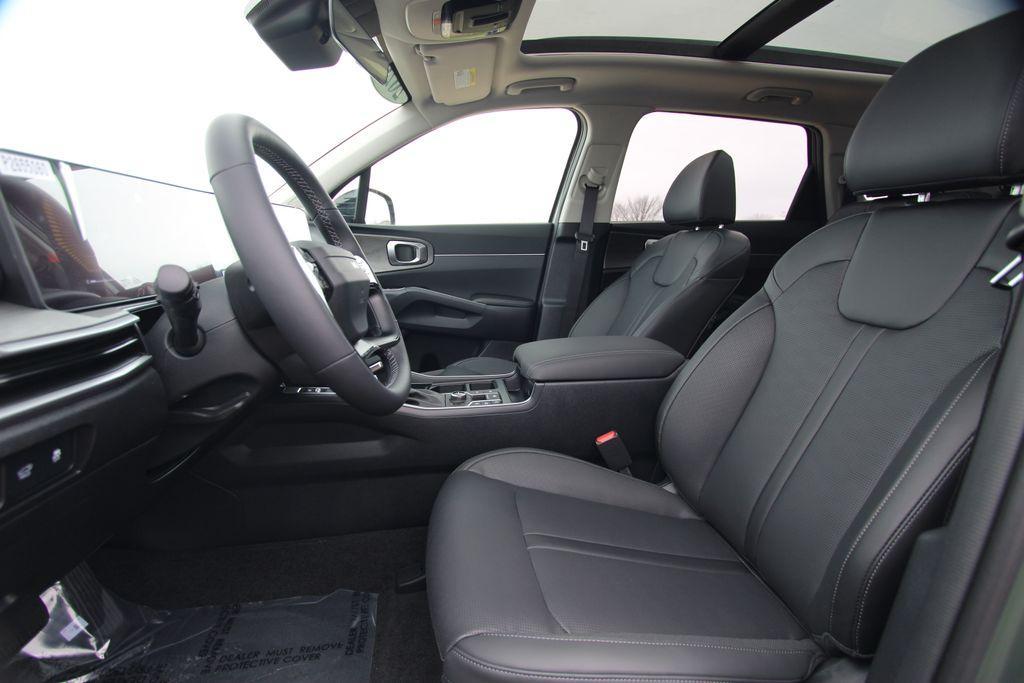 new 2026 Kia Sorento car, priced at $44,550