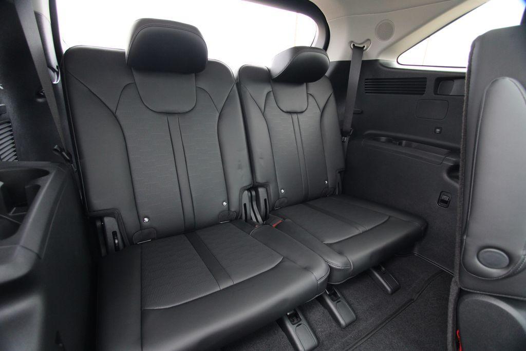 new 2026 Kia Sorento car, priced at $44,550