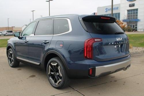new 2025 Kia Telluride car, priced at $43,615