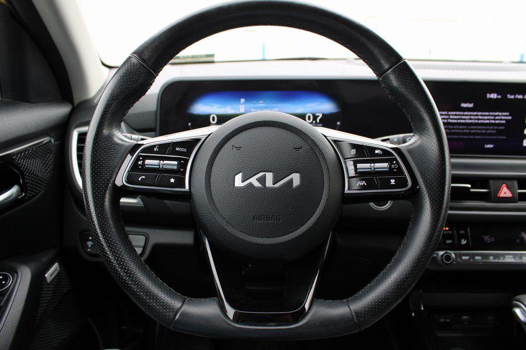 used 2024 Kia Seltos car, priced at $22,452