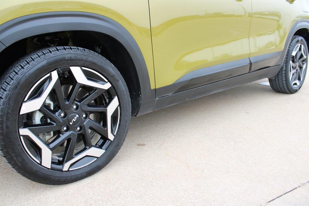 used 2024 Kia Seltos car, priced at $23,550