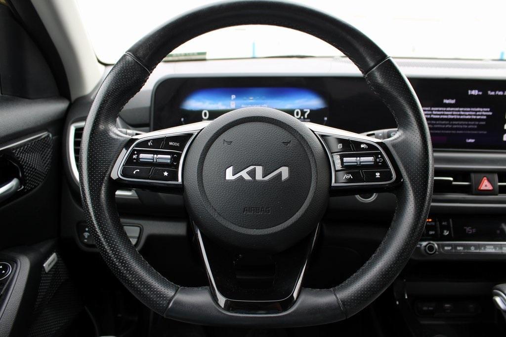 used 2024 Kia Seltos car, priced at $23,550