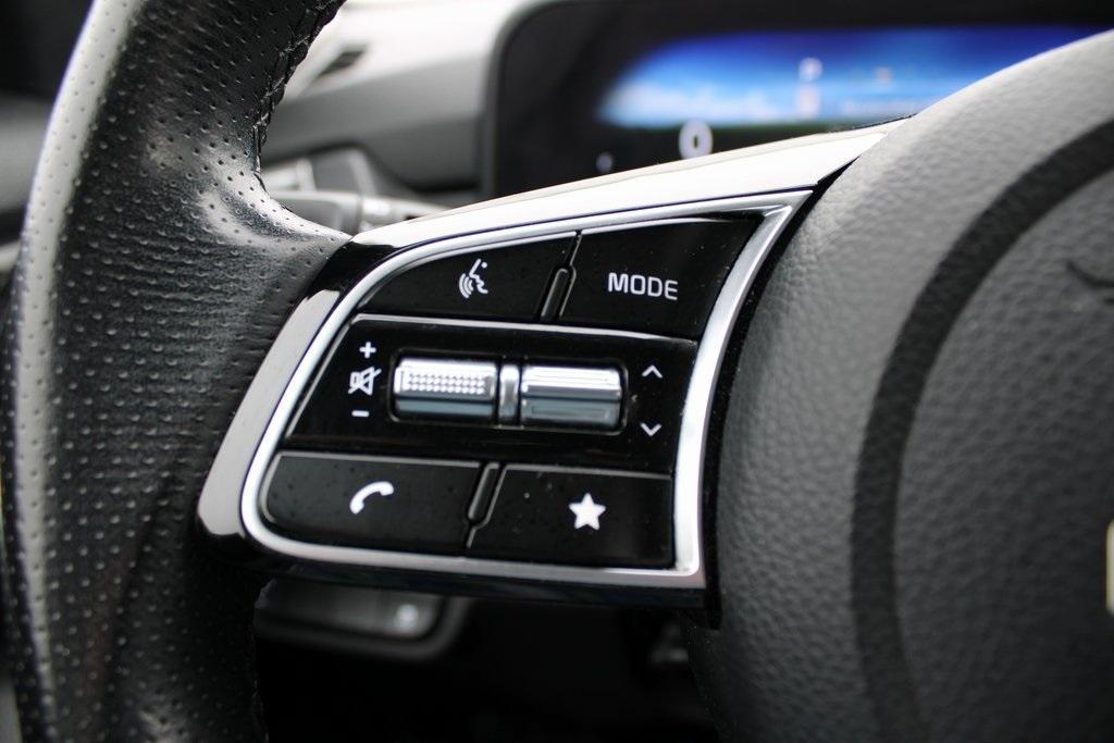 used 2024 Kia Seltos car, priced at $23,550