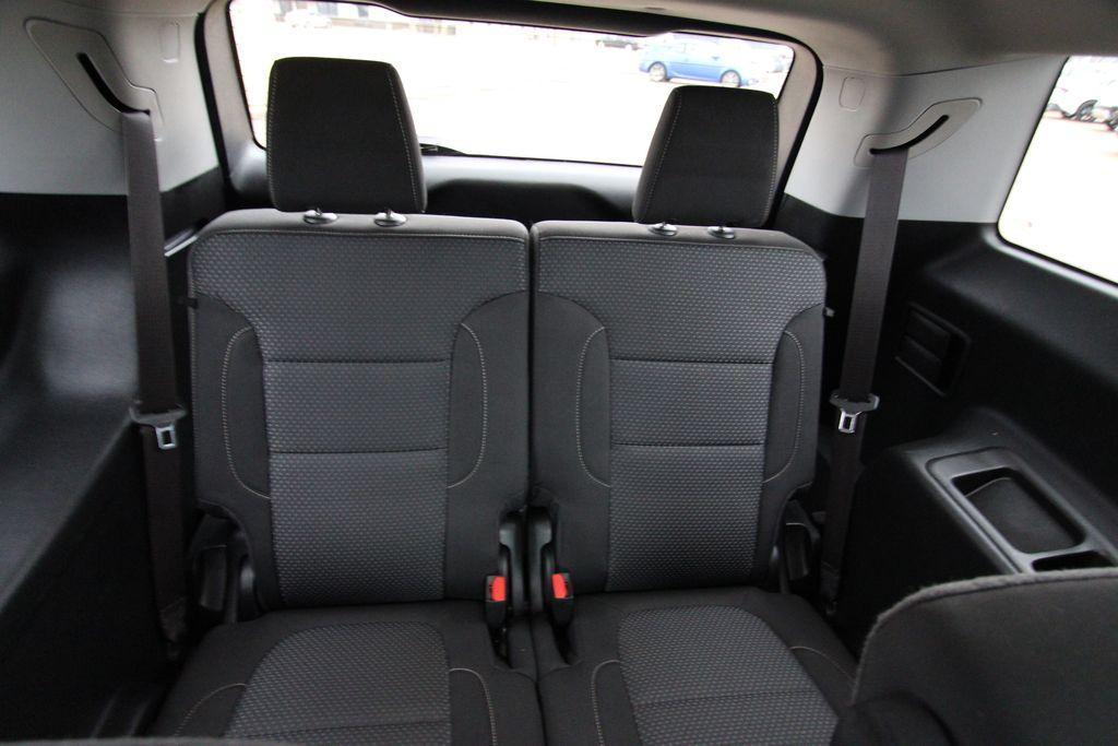 used 2023 GMC Acadia car, priced at $28,888