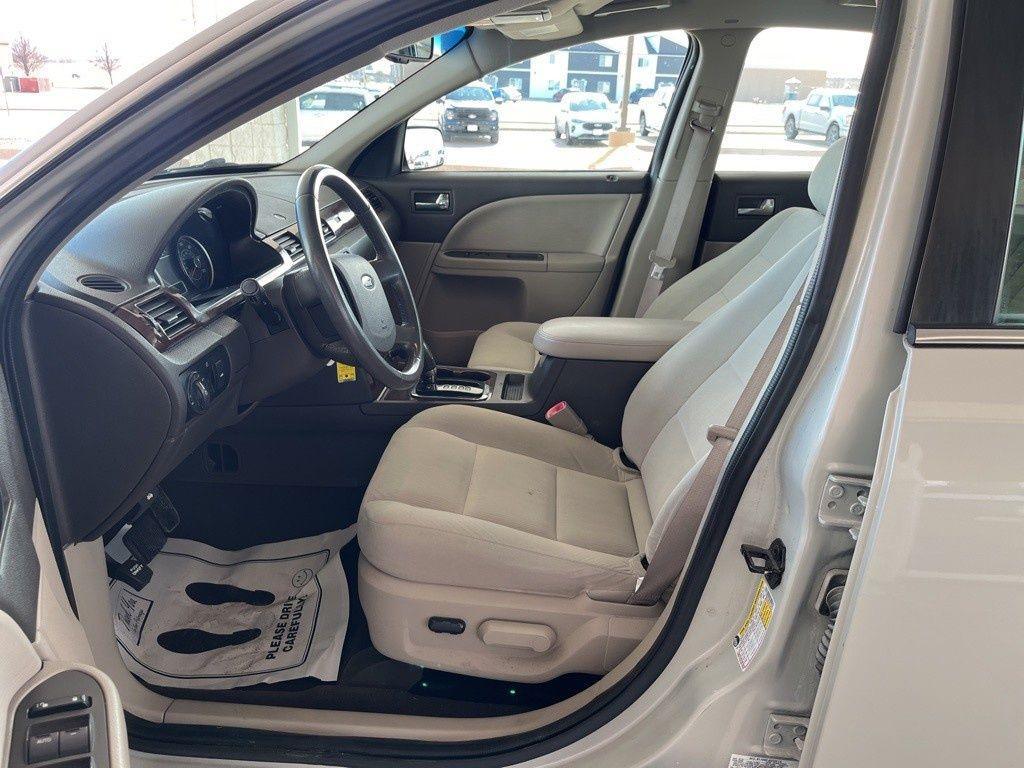 used 2008 Ford Taurus car, priced at $6,250