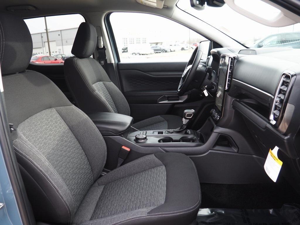 new 2025 Ford Ranger car, priced at $44,885