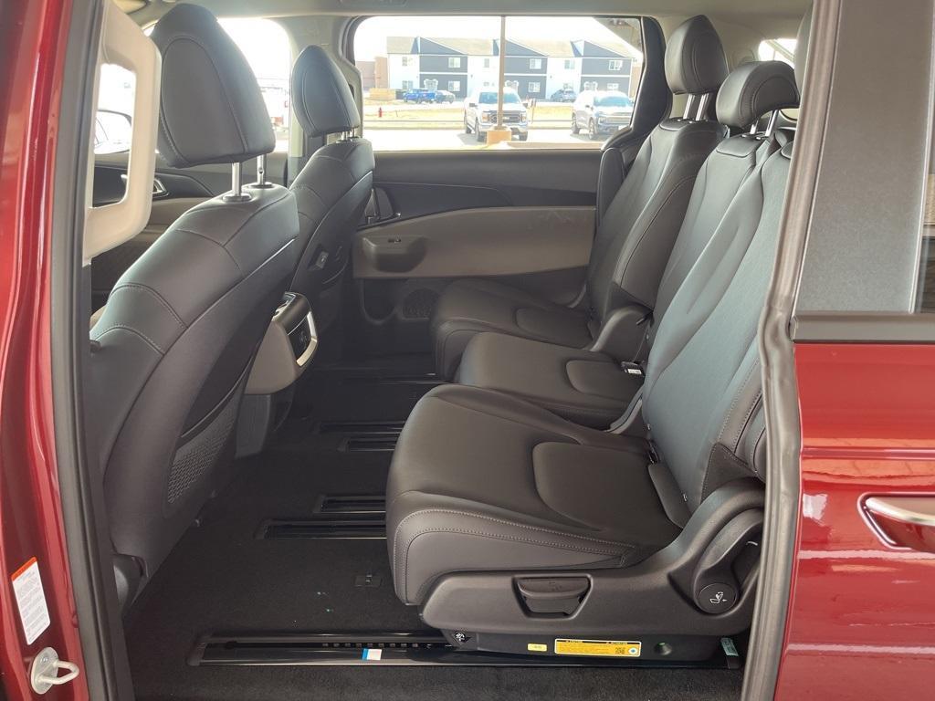 new 2026 Kia Carnival car, priced at $41,490