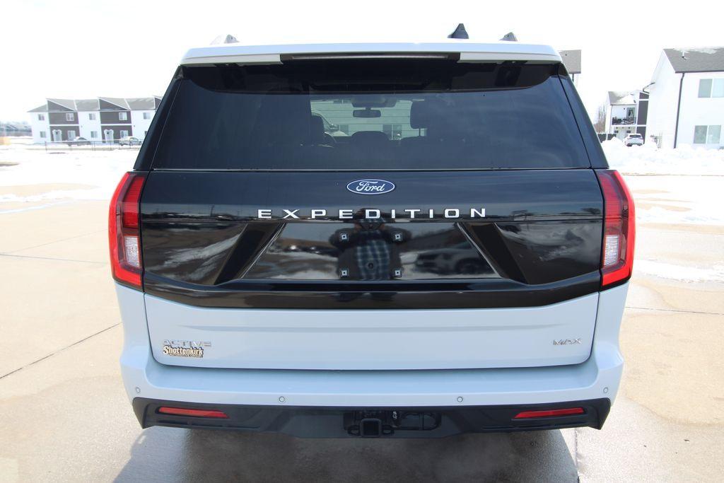 used 2025 Ford Expedition Max car, priced at $63,985