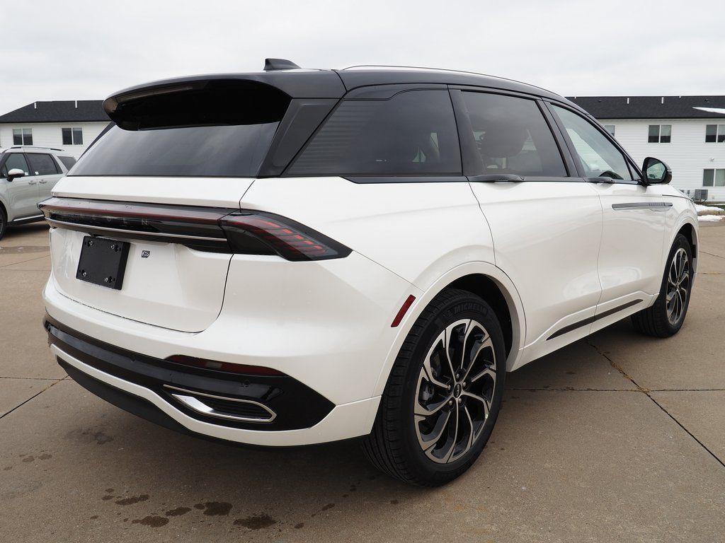 new 2026 Lincoln Nautilus car, priced at $67,412