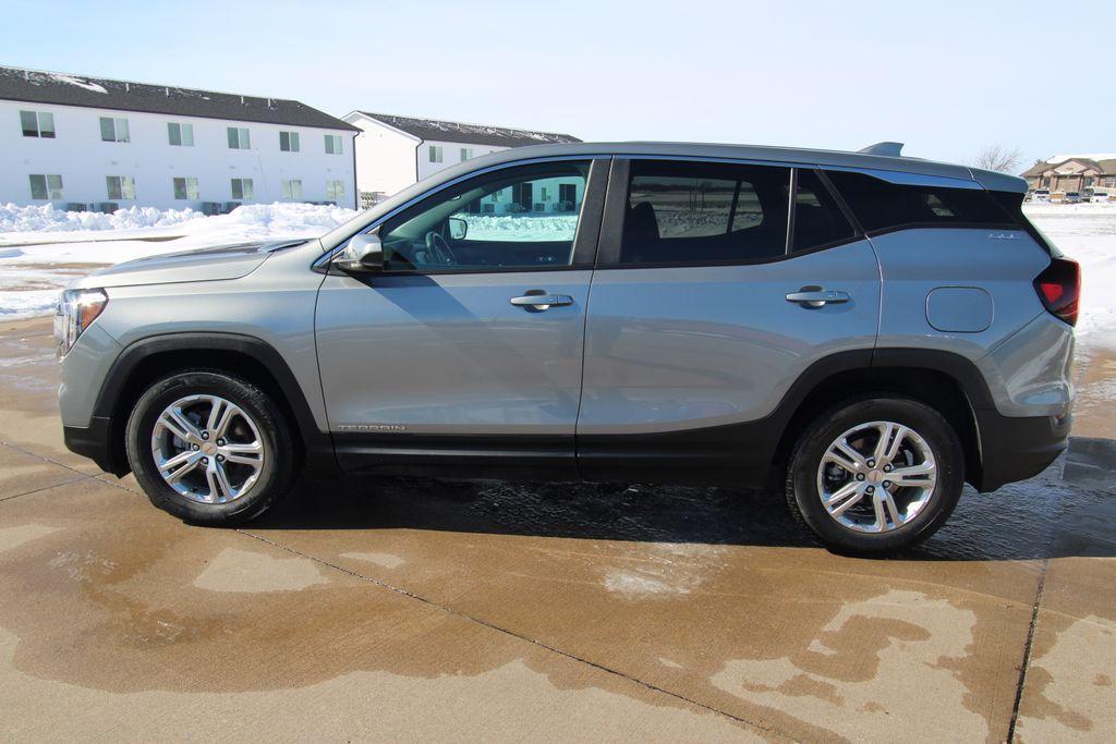 used 2024 GMC Terrain car, priced at $23,500