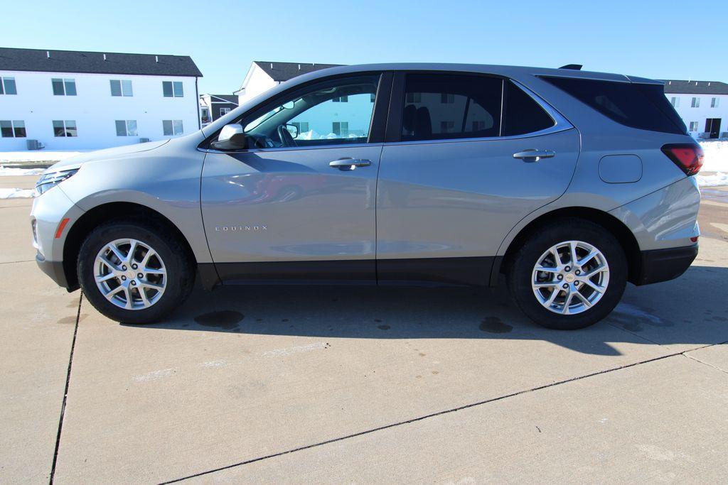 used 2024 Chevrolet Equinox car, priced at $23,400