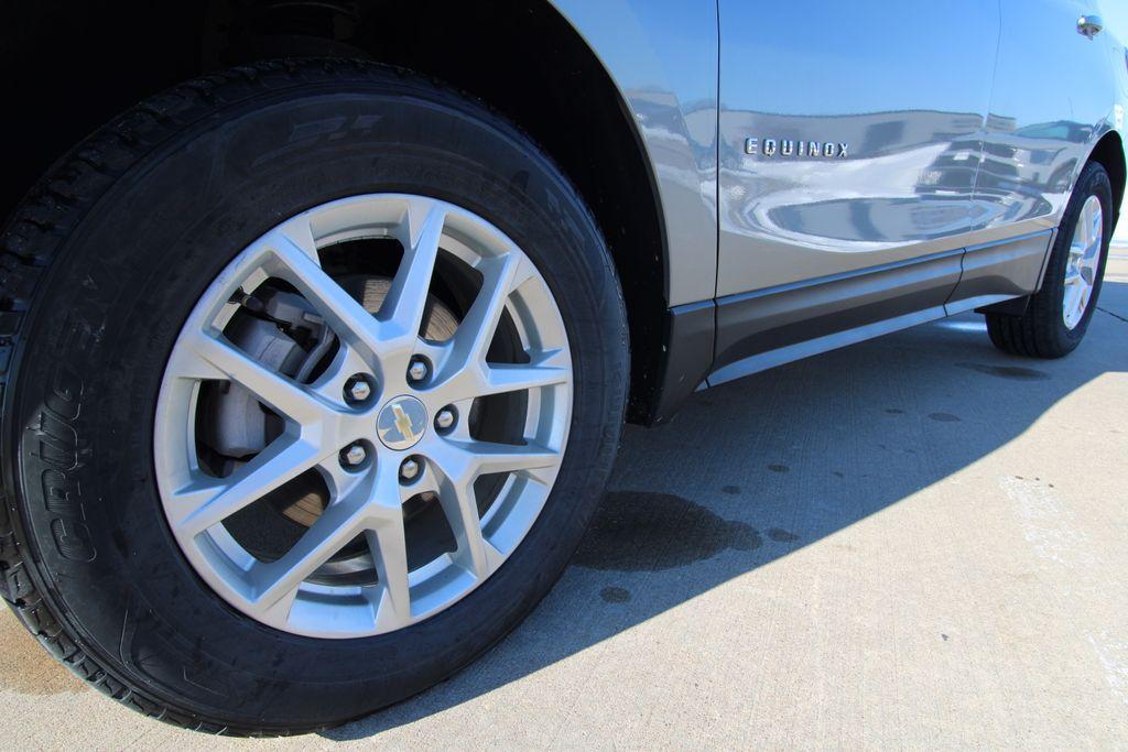 used 2024 Chevrolet Equinox car, priced at $23,400