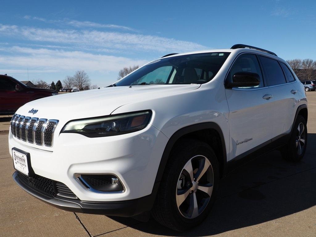 used 2022 Jeep Cherokee car, priced at $23,885