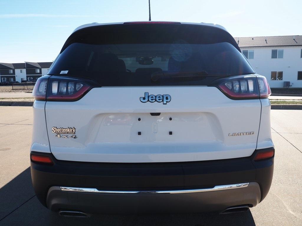 used 2022 Jeep Cherokee car, priced at $23,885