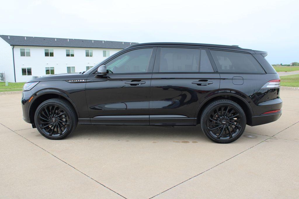 used 2025 Lincoln Aviator car, priced at $63,500