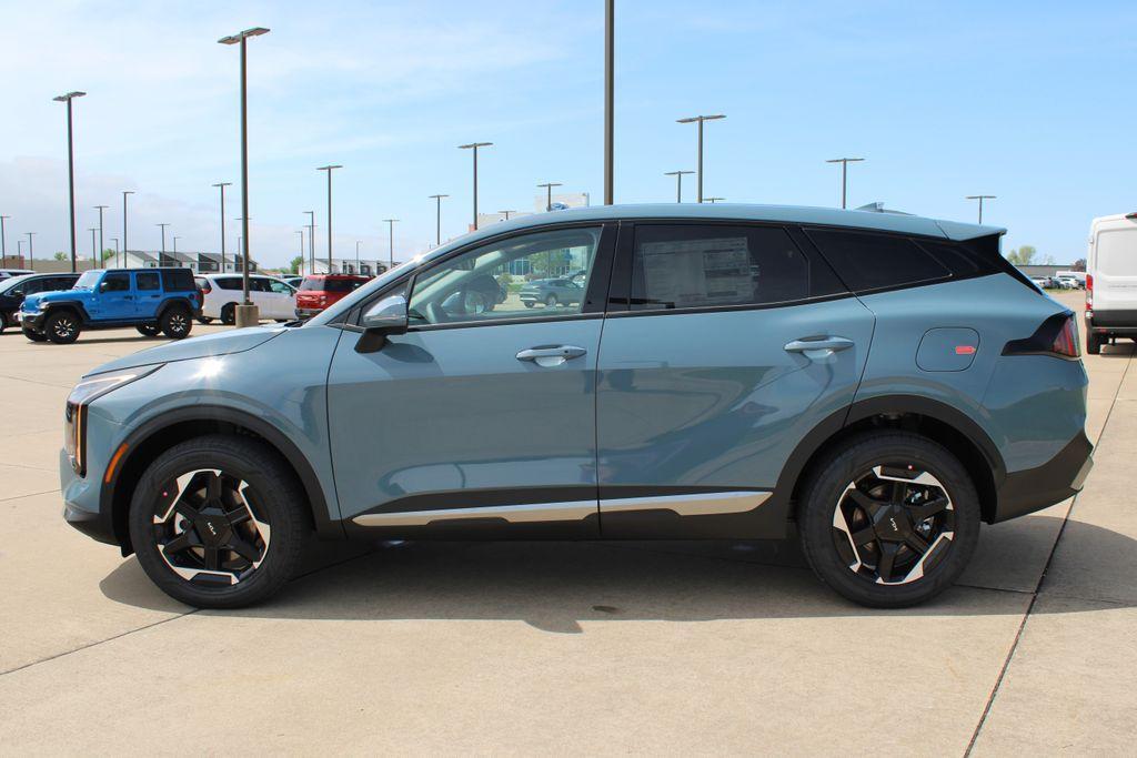new 2026 Kia Sportage Hybrid car, priced at $34,505